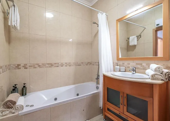 Homes Ocean View With Relax Terrace, 2 Swimming Pools & Tennis Court * 阿尔布费拉